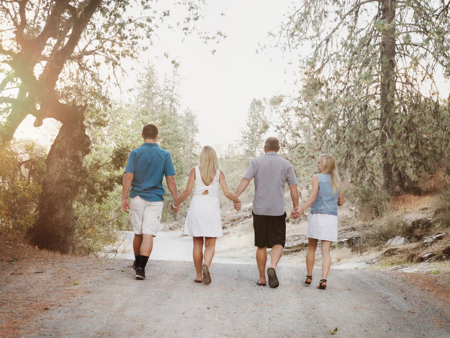 Family Photographer Photography Pictures Coverage. Medford, Oregon. Rogue Valley, Oregon