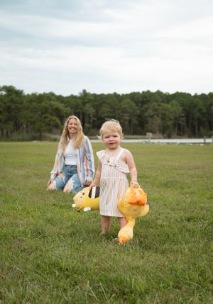 mom and daughter photos