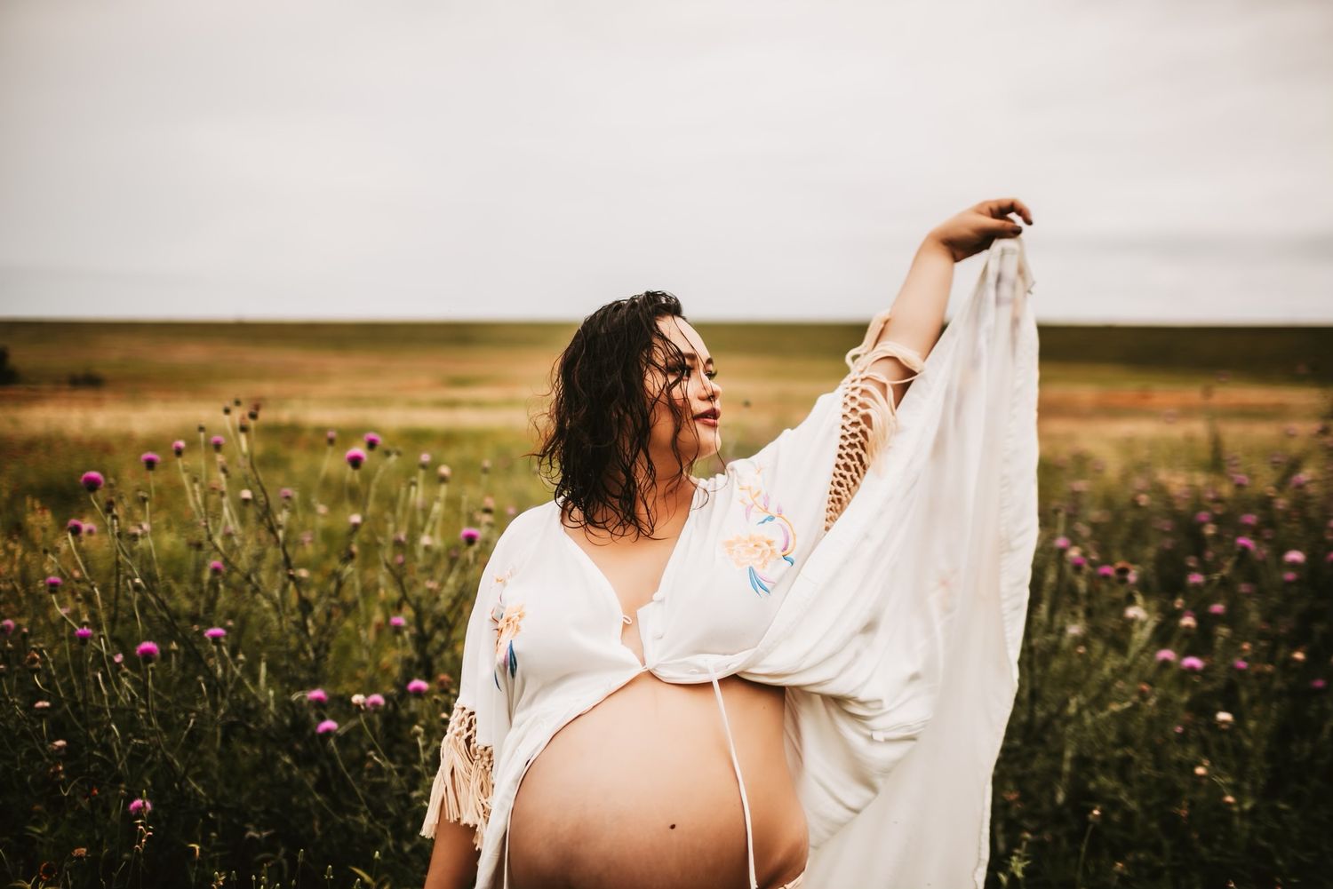 Michigan Based - Motherhood and maternity photographer.