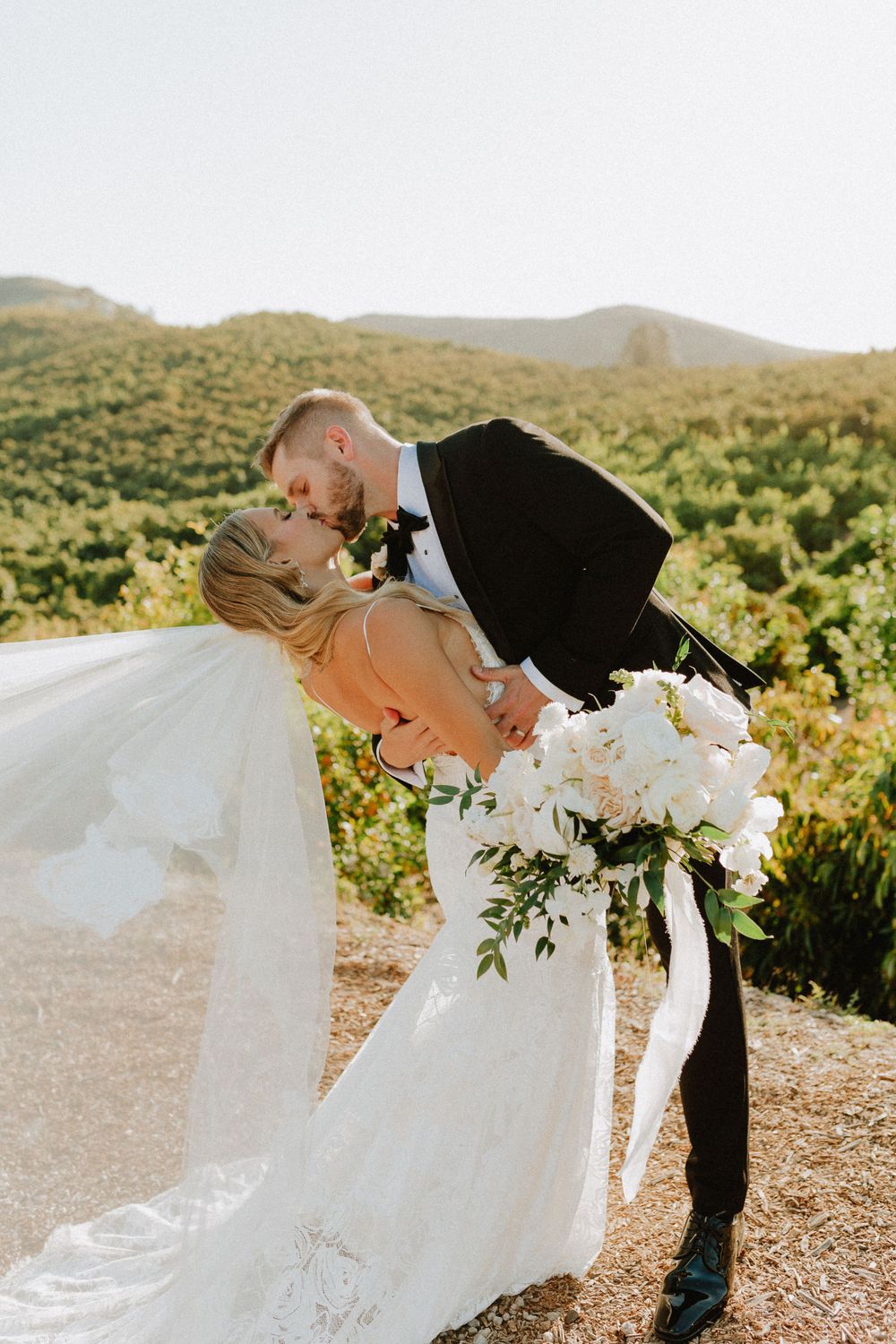 Oahu Wedding Photographer, Hawaii Wedding Photographer,Oahu Elopement Wedding Photographer,North Shore Oahu Photographer