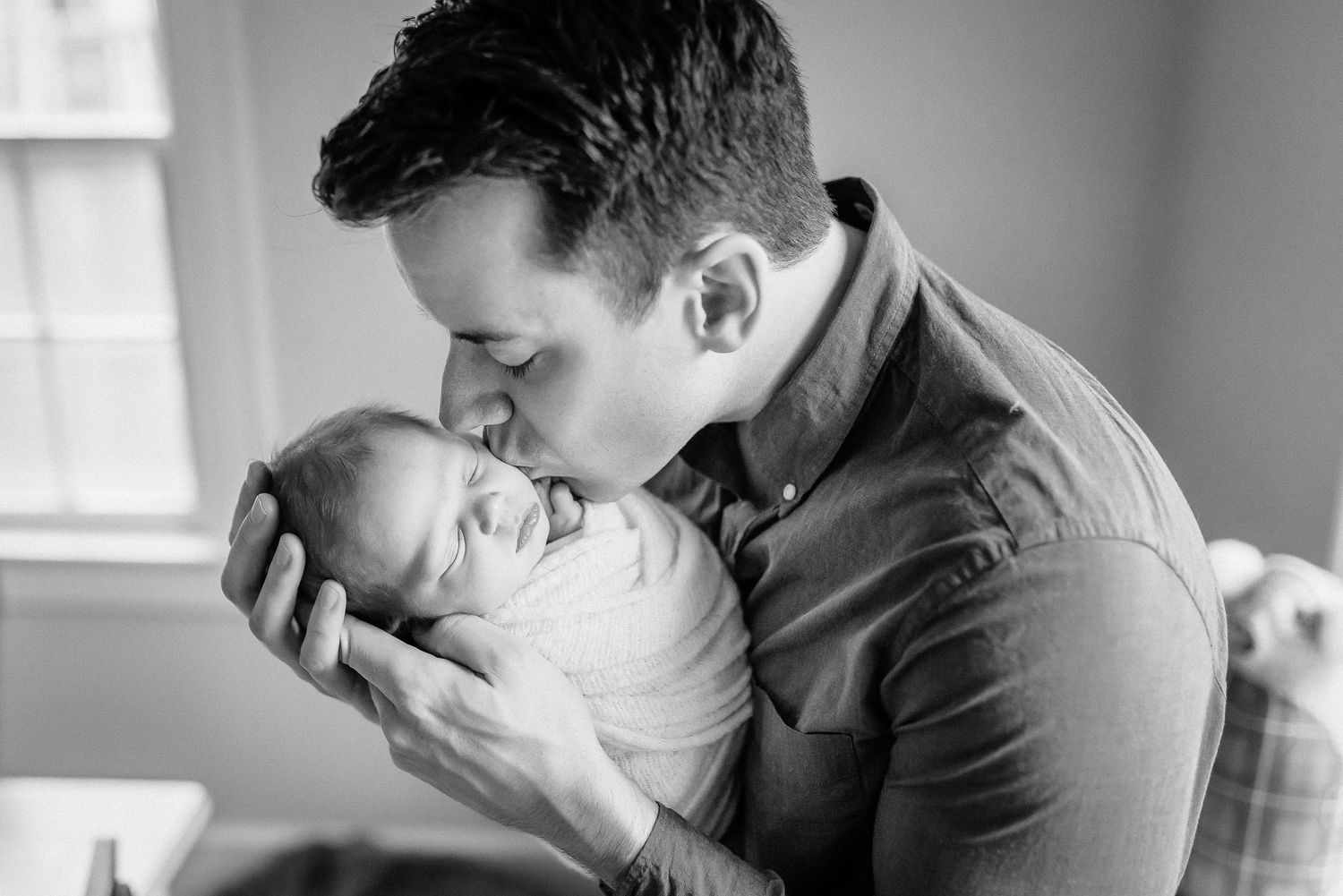 Fairfield County lifestyle newborn photographer
