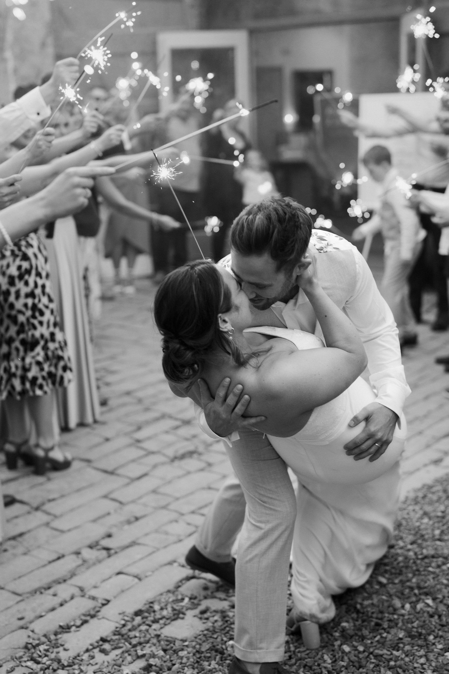Somerset-pennard-house-wedding-sparklers