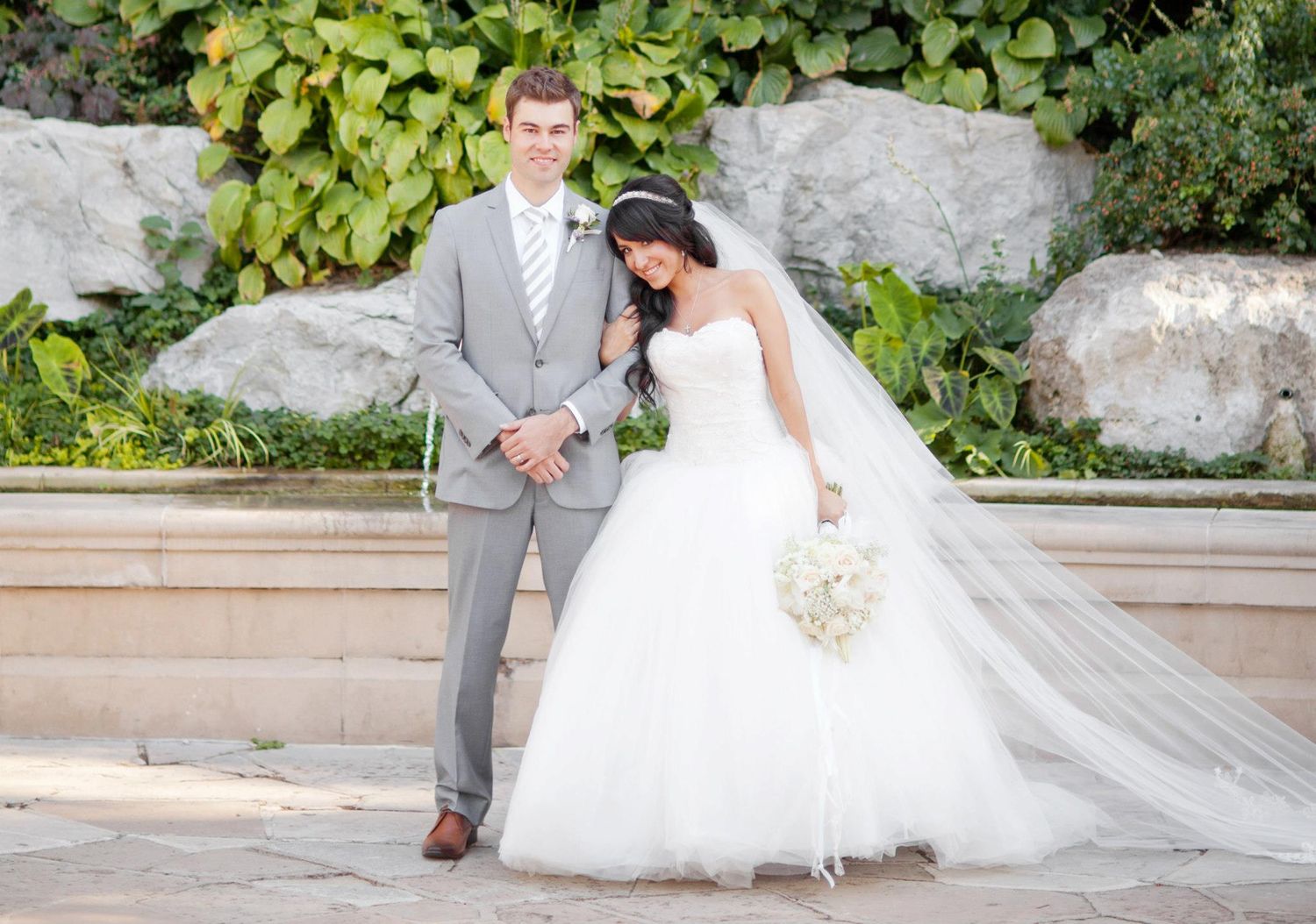 beautiful wedding photograph, elmwood park wedding photo, omaha portrait photographer, nebraska light and airy photos