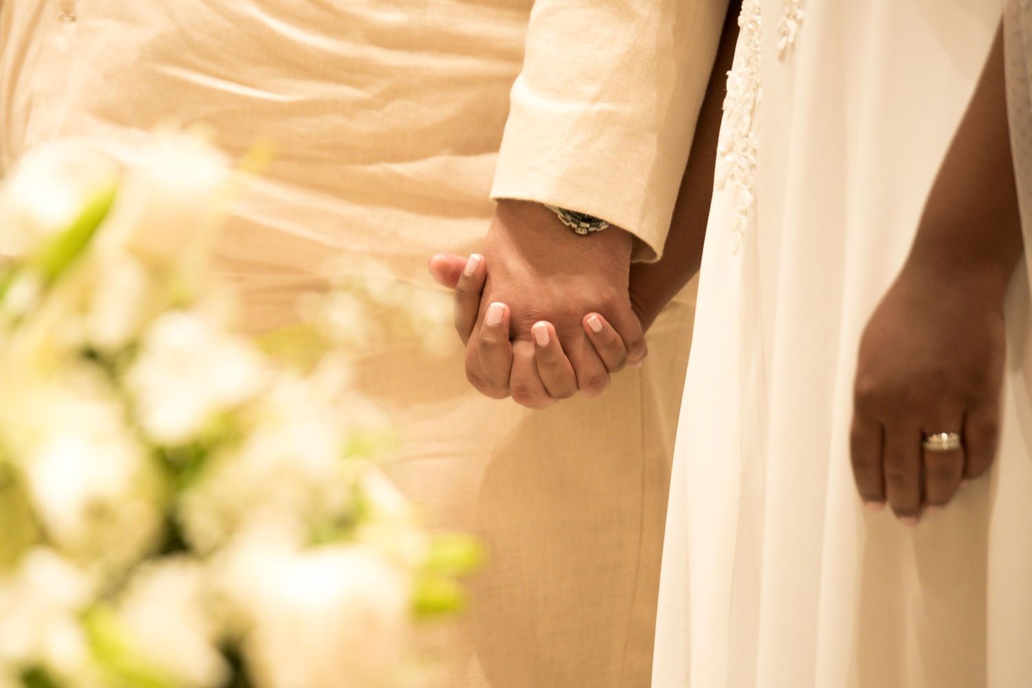 Exprese gratitud: Muéstrele a su pareja que la aprecia y todo lo que hace por usted. Reconozca sus esfuerzos y agradézca