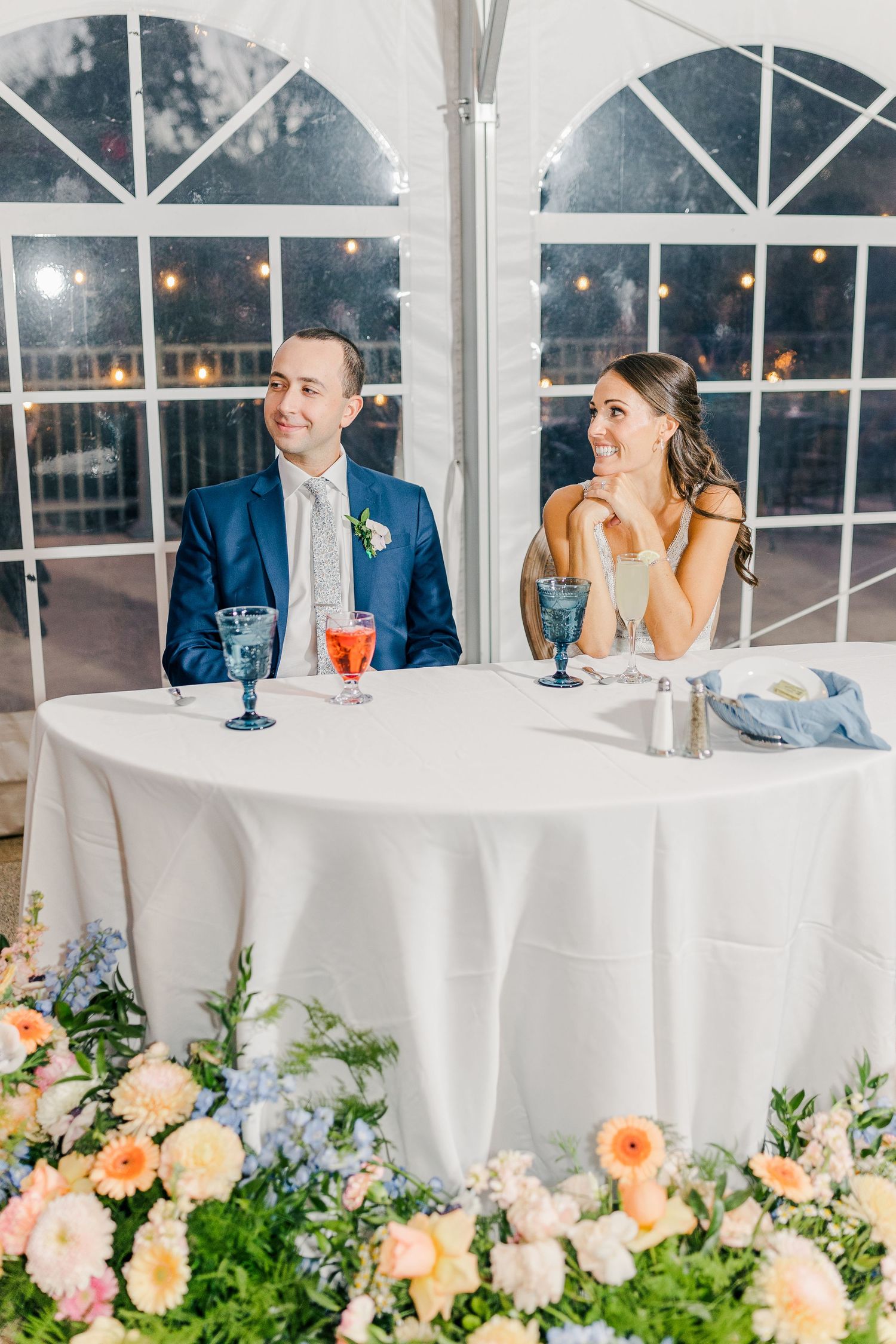RUST MANOR HOUSE LEESBURG VIRGINIA WEDDING PICTURES RECEPTION