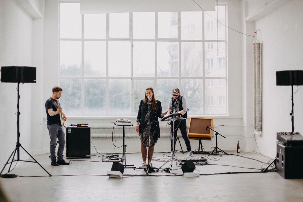 koncert w studio fotograficznym w gdańsku