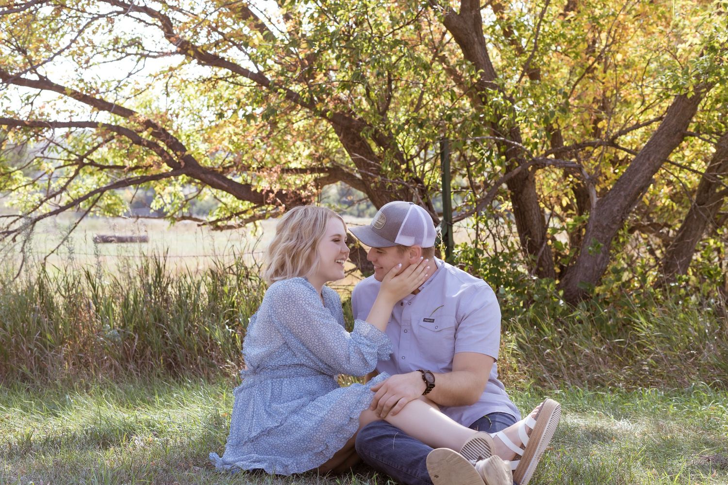 couples photography, fall photography, western North Dakota, Hebron North Dakota