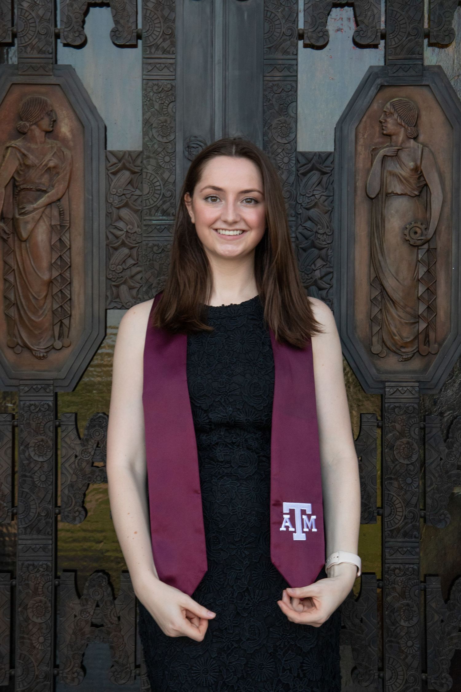 Texas A&M senior session, Administration building