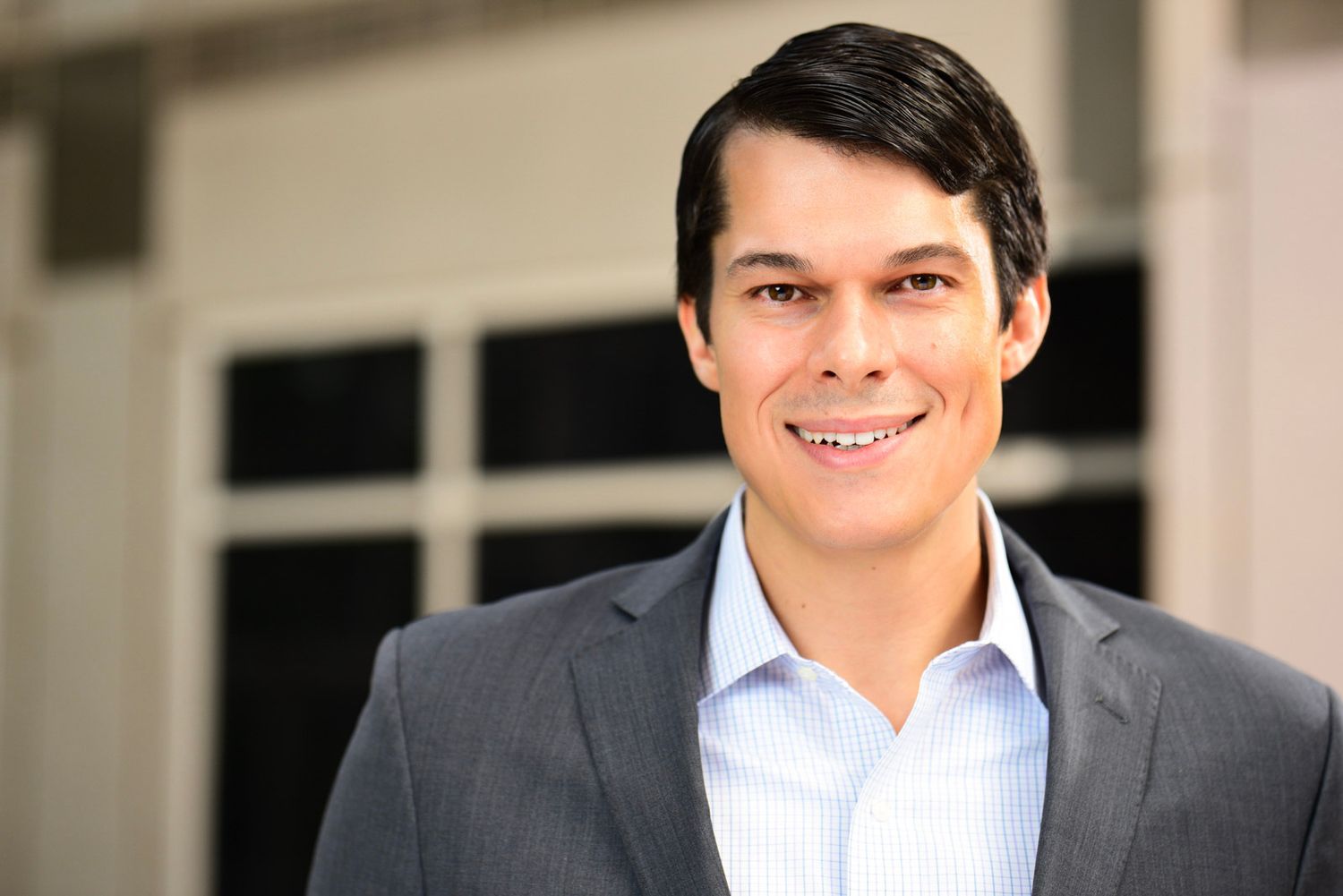 LINKEDIN HEADSHOTS