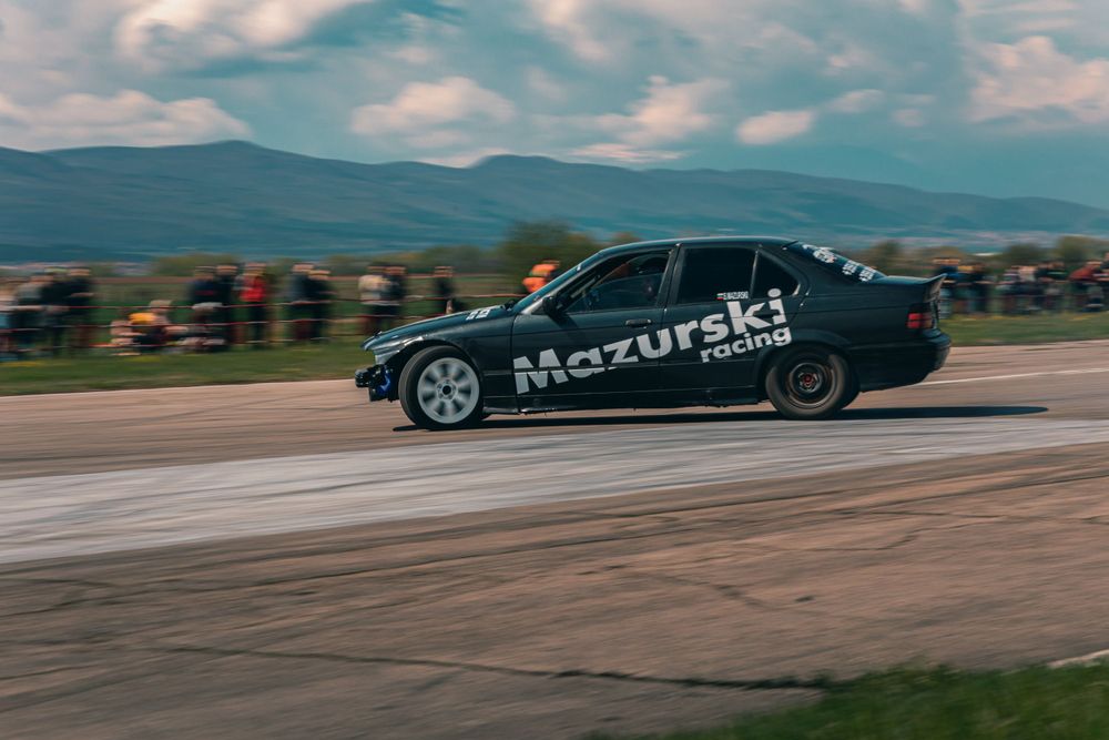 професионално фотозаснемане на благотворително дрифт шоу в Лесново, GRT/DriftShow