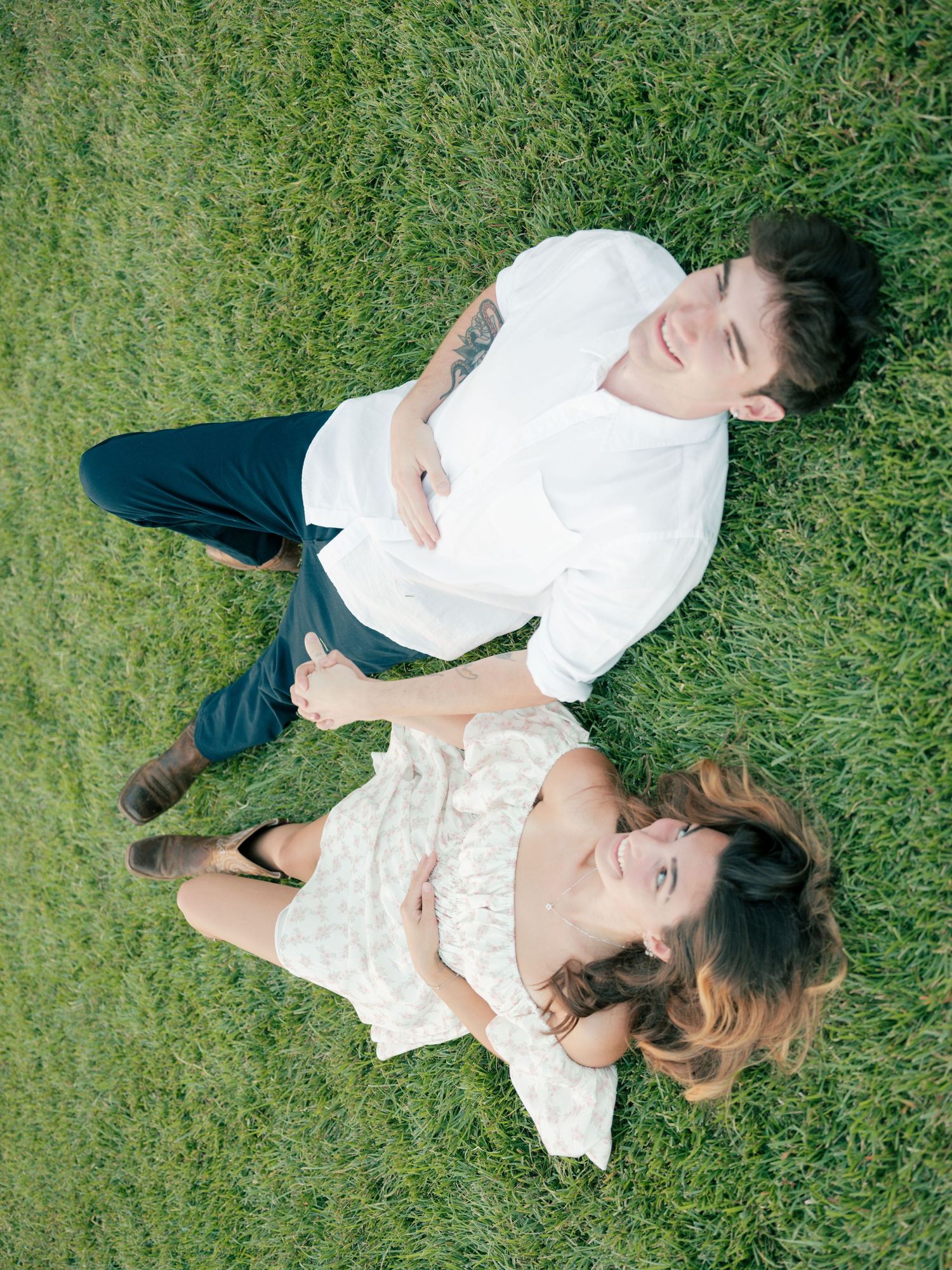 10 Tips on What to wear for your engagement session in Wilmington North Carolina