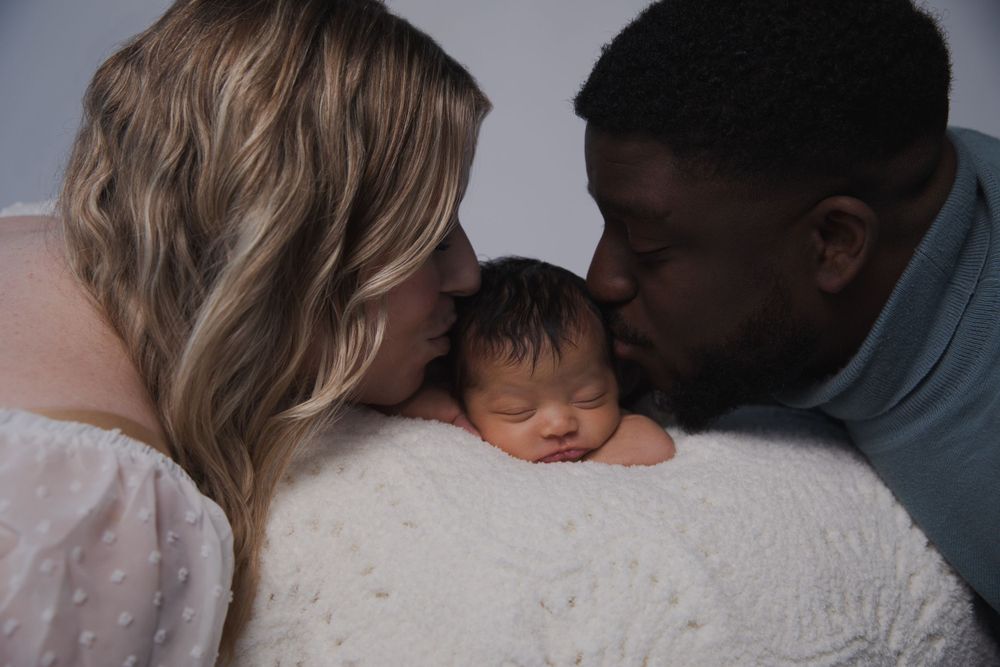 Luna's Newborn Shoot in studio | Niagara Photography | Welland Photography | St. Catharines Photography