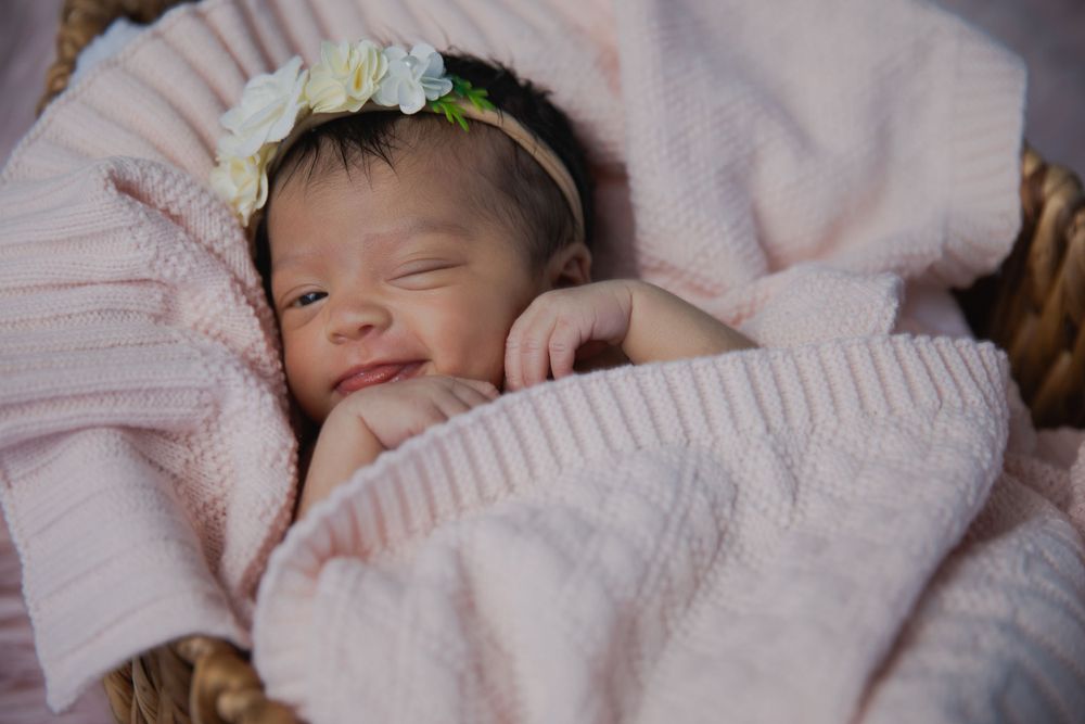 Luna's Newborn Shoot in studio | Niagara Photography | Welland Photography | St. Catharines Photography