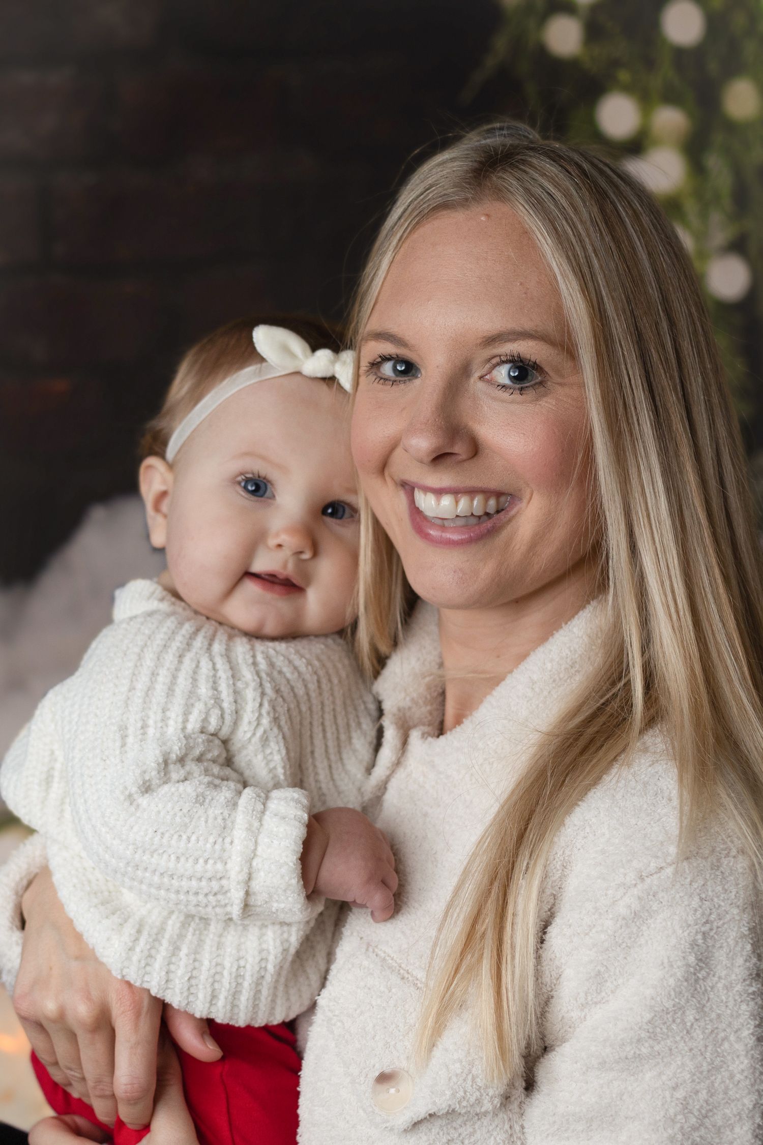 Christmas Mini Sessions by Smile On Photography Milton Ontario