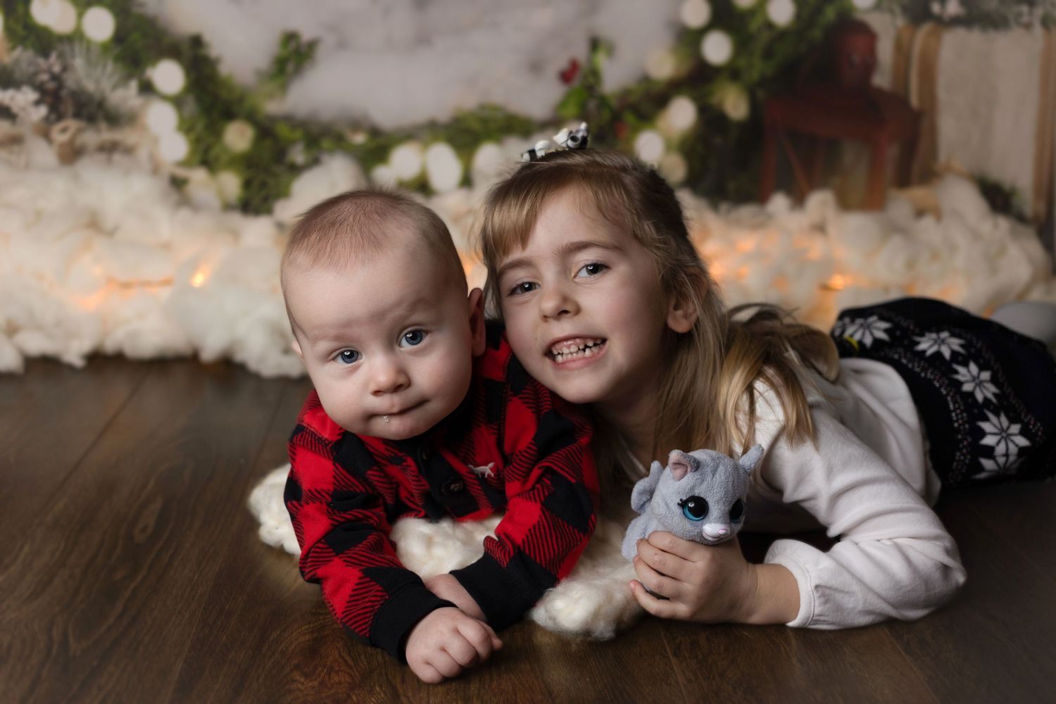 Christmas Mini Sessions by Smile On Photography Milton Ontario