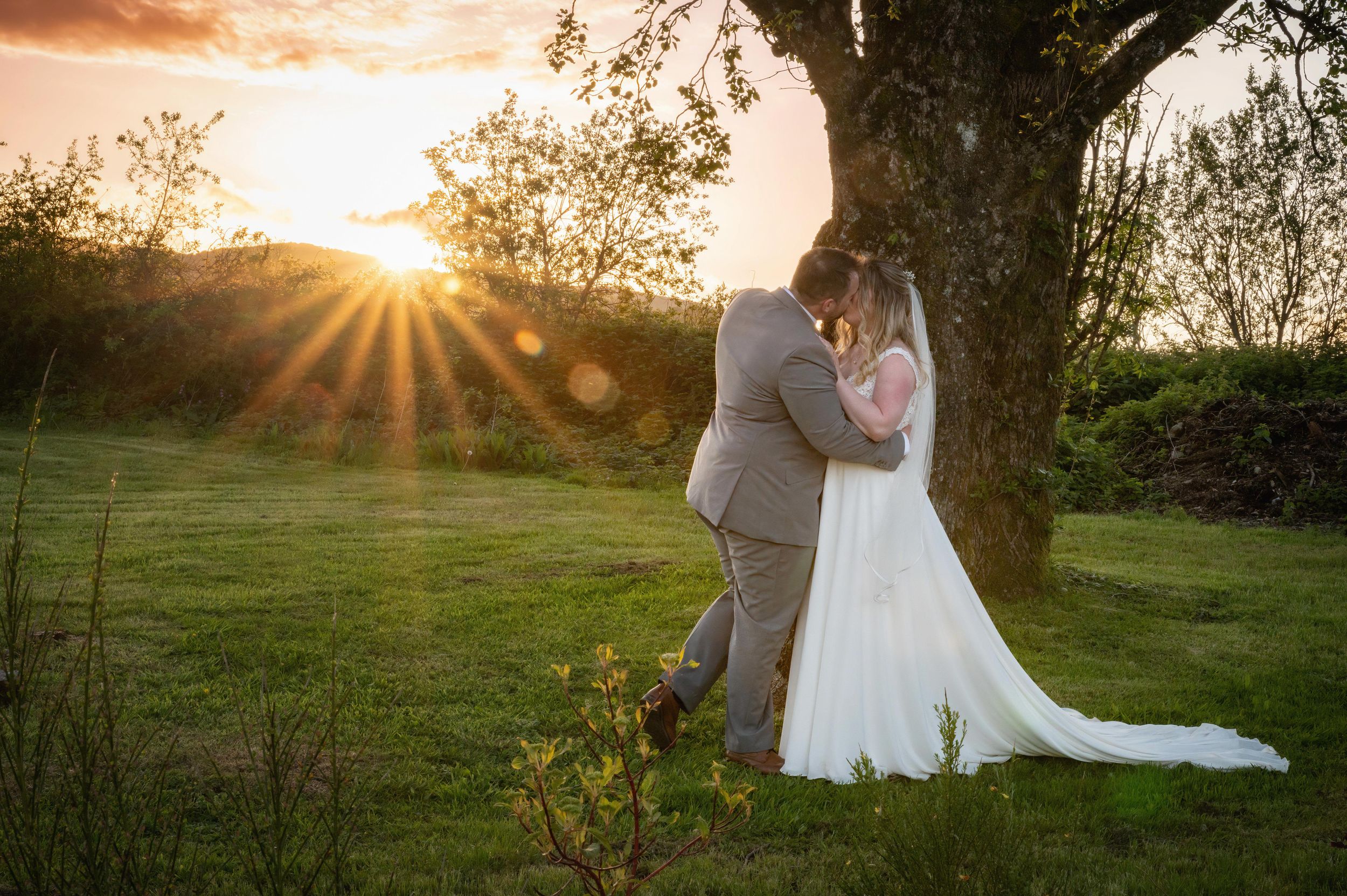 #thegreencornwallwedding #thegreencornwallweddingphotographer the green Cornwall wedding photographer