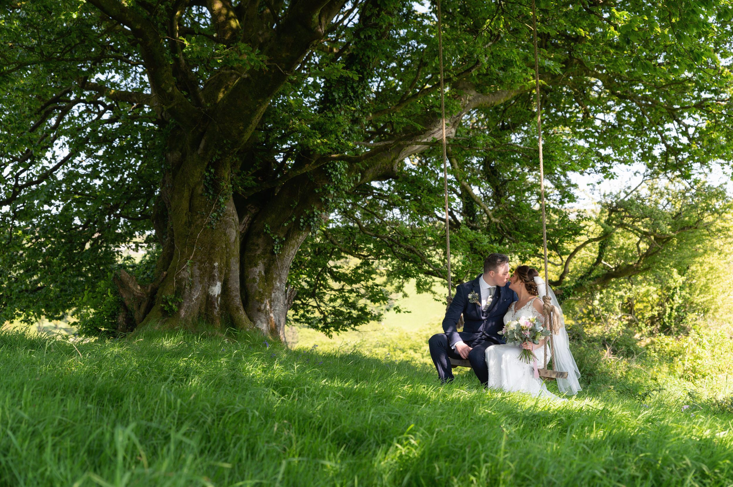 #trevennaweddingphotographer #trevennabarnswedding #trevennawedding Trevenna wedding photographer