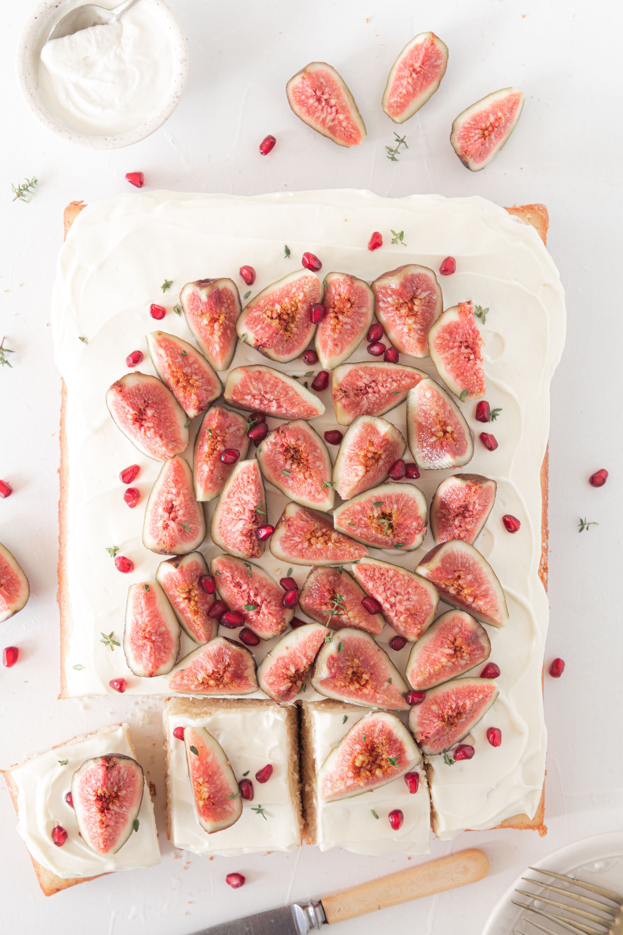 Sheet cake ( torta baja) con higos y frosting de queso - Laura Ordoñez Fotografía