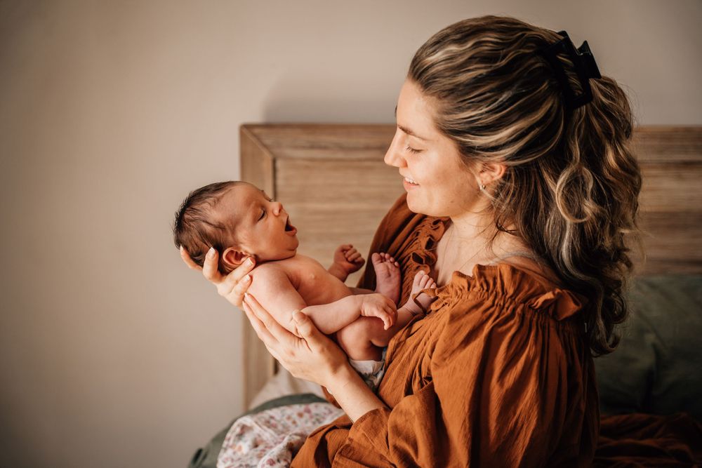 Karratha photographer Carley V Photography Family Maternity Newborn photographer golden hour sunset