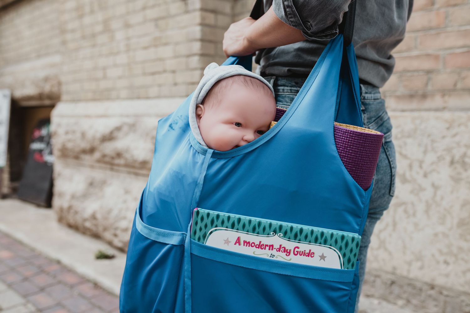 mobile infant massage sessions