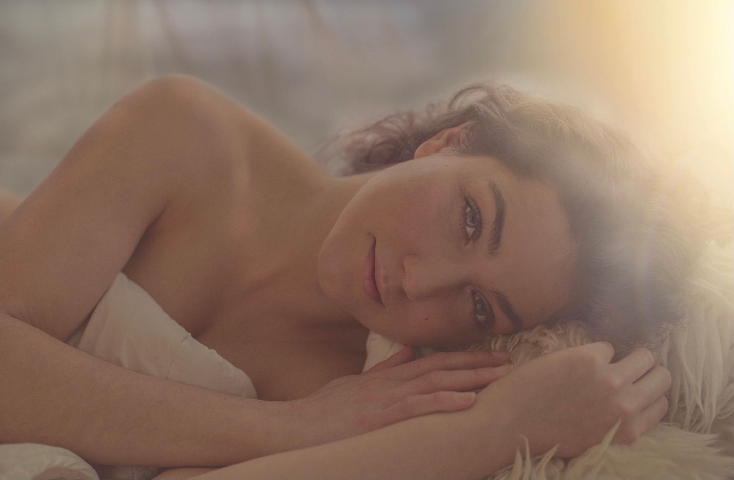 boudoir victoria, sexy photoshoot, beautiful girl, sexy girl, gorgeous actress