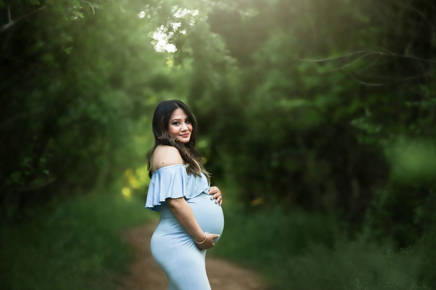 maternity fine art outdoor posed portrait