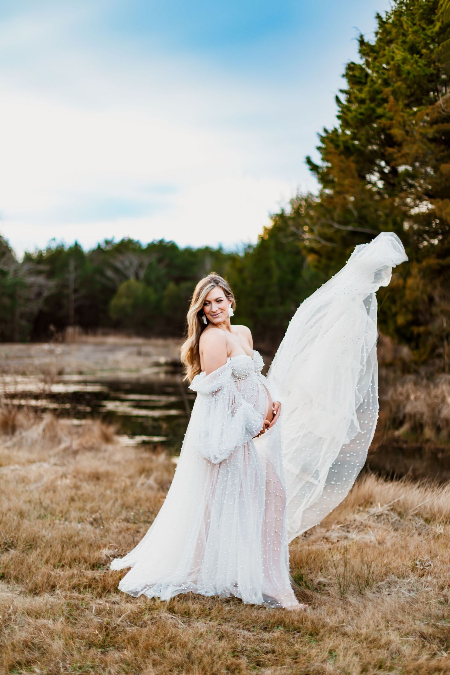 maternity session with Gray Mornings Photography