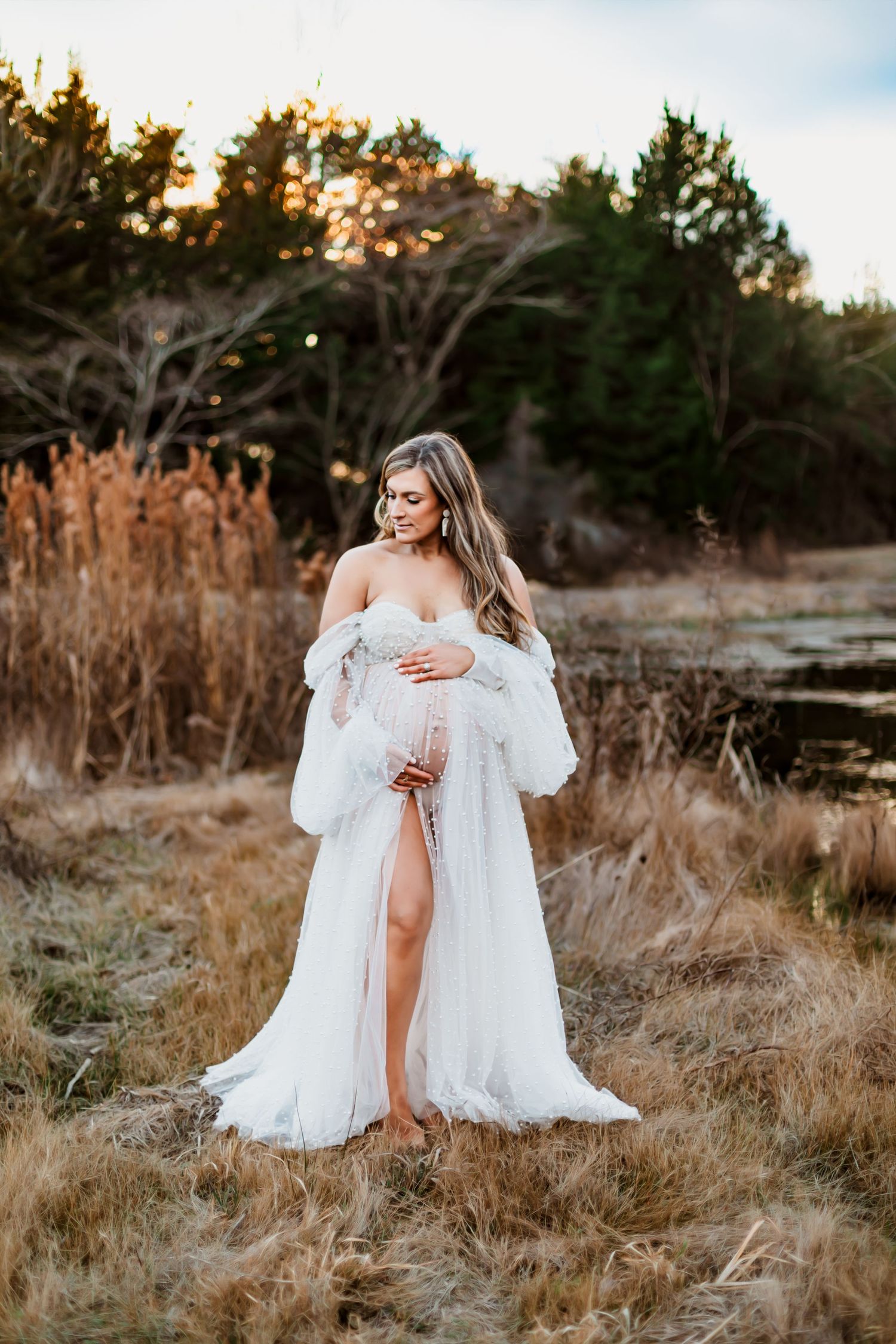 maternity session with Gray Mornings Photography