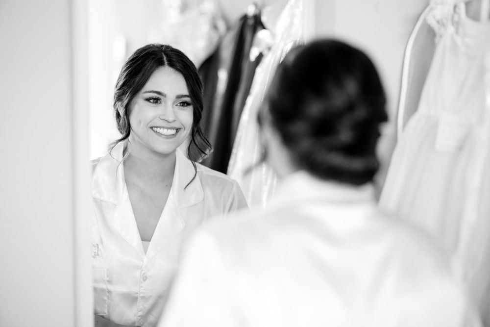 Bride getting ready for wedding at Jorgensen Farms in Westerville, Ohio.