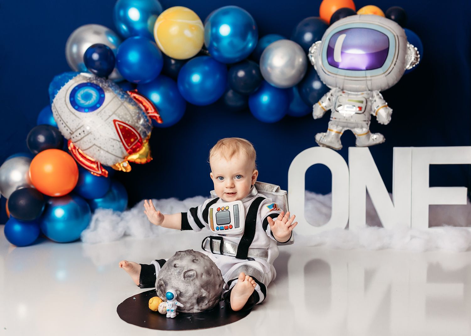 Tulsa cake smash photographer outer space theme cake smash