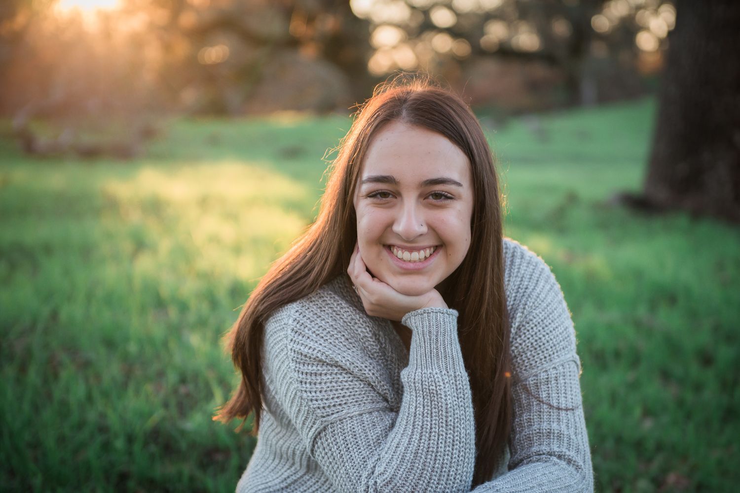 Charlotte Ann Photography - High School Seniors Portrait Photography. Pacific Northwest Photographer. Forks, Washington Photographer.