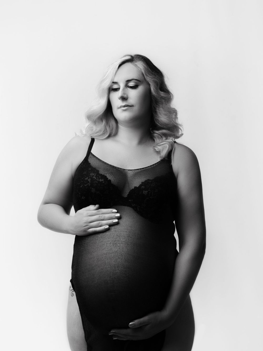 Maternity photoshoot Pembrokeshire Milford Haven