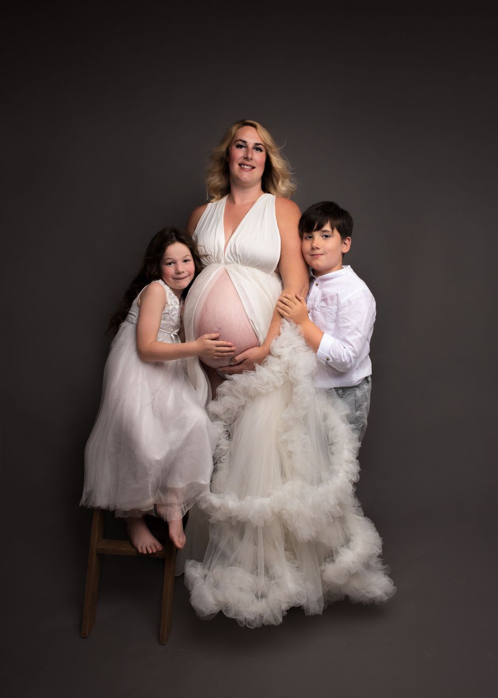 Maternity photoshoot Pembrokeshire Milford Haven