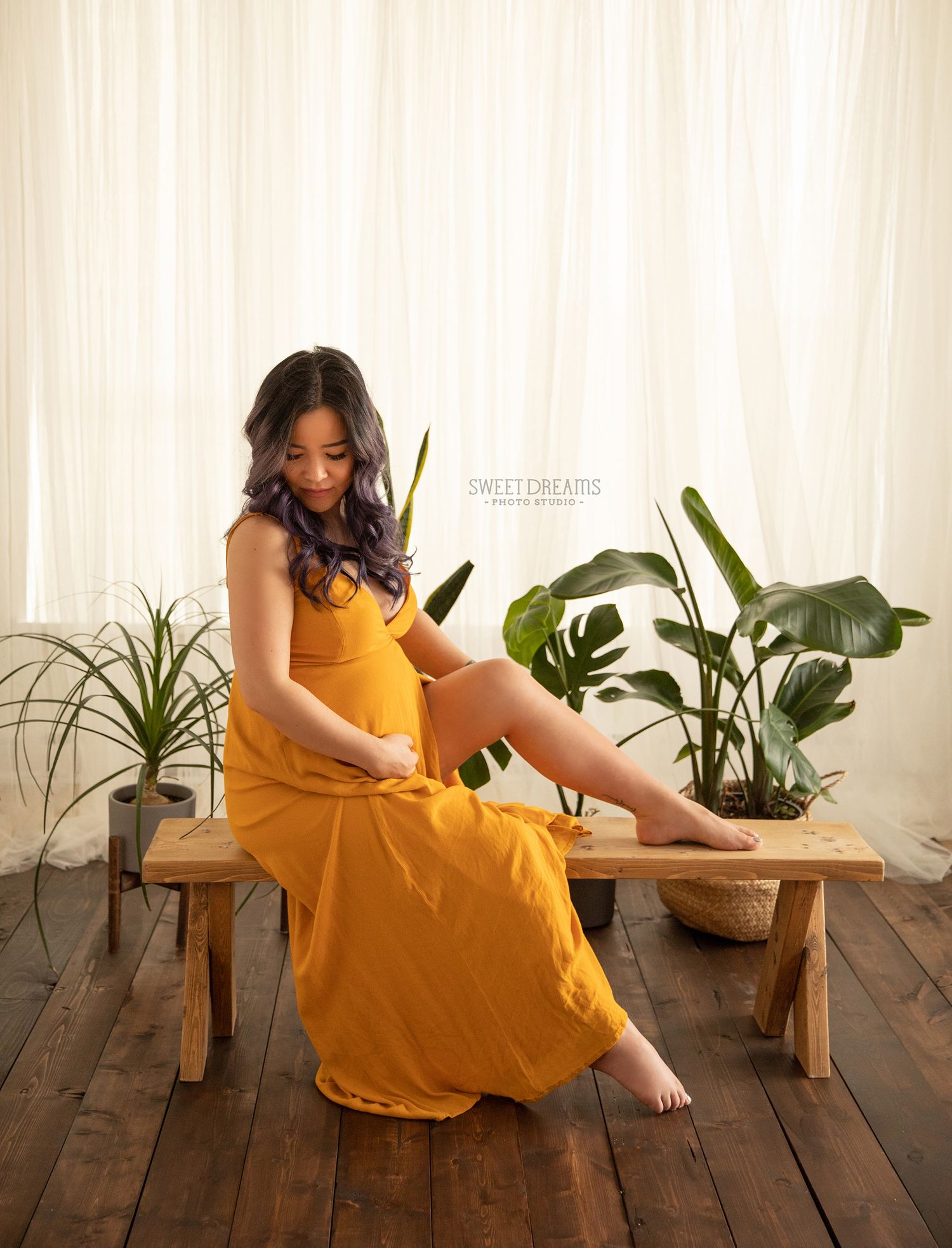 Surrey BC Vancouver Maternity Pregnancy Photos - Sweet Dreams Photo Studio