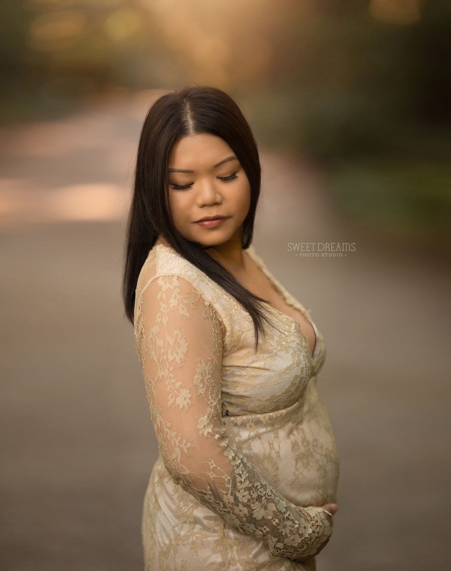 Surrey BC Vancouver Maternity Pregnancy Photos - Sweet Dreams Photo Studio