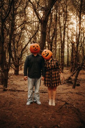 Michigan Engagement Photographer | Creative Art By Bree