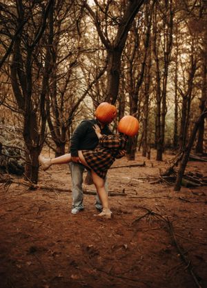 Michigan Engagement Photographer | Creative Art By Bree
