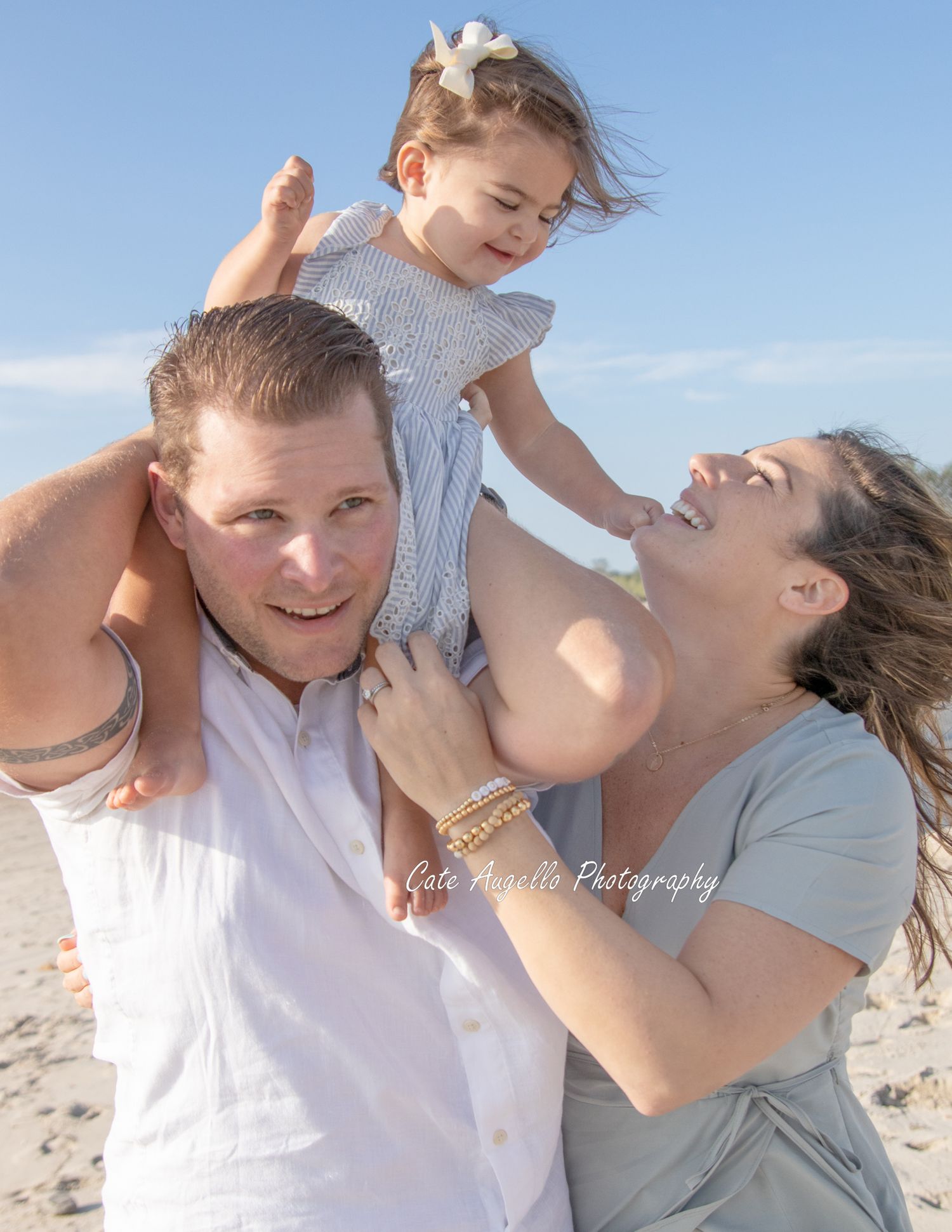 lifestyle beach portrait at Harkness State Park Waterford, Connecticut