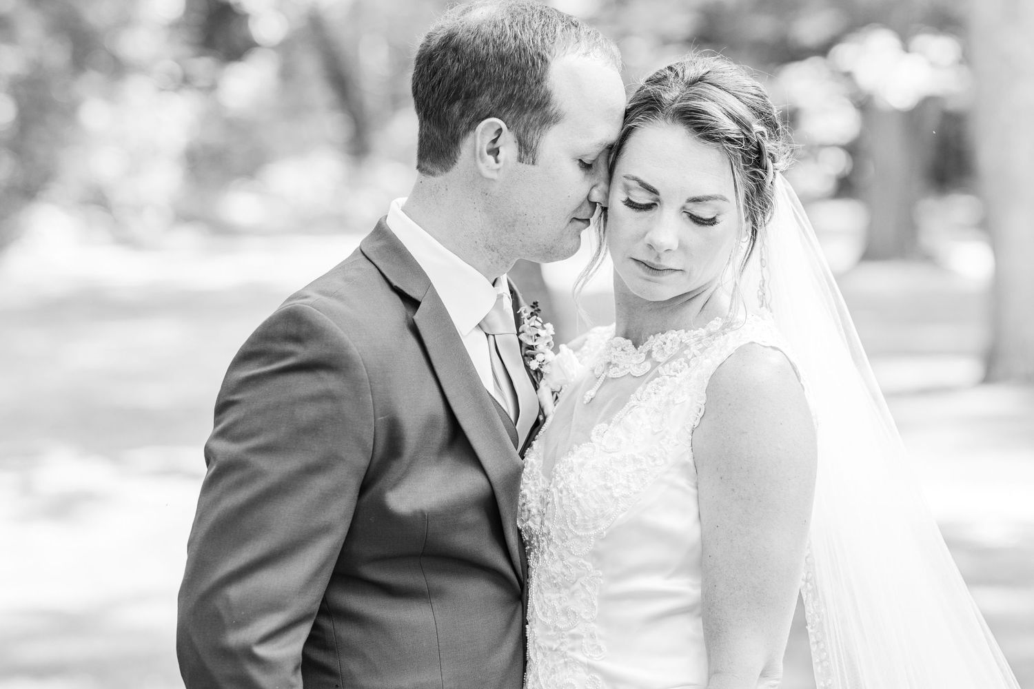 RIVERSIDE WEDDINGS FREDERICKSBURG WEDDING PHOTOGRAPHER