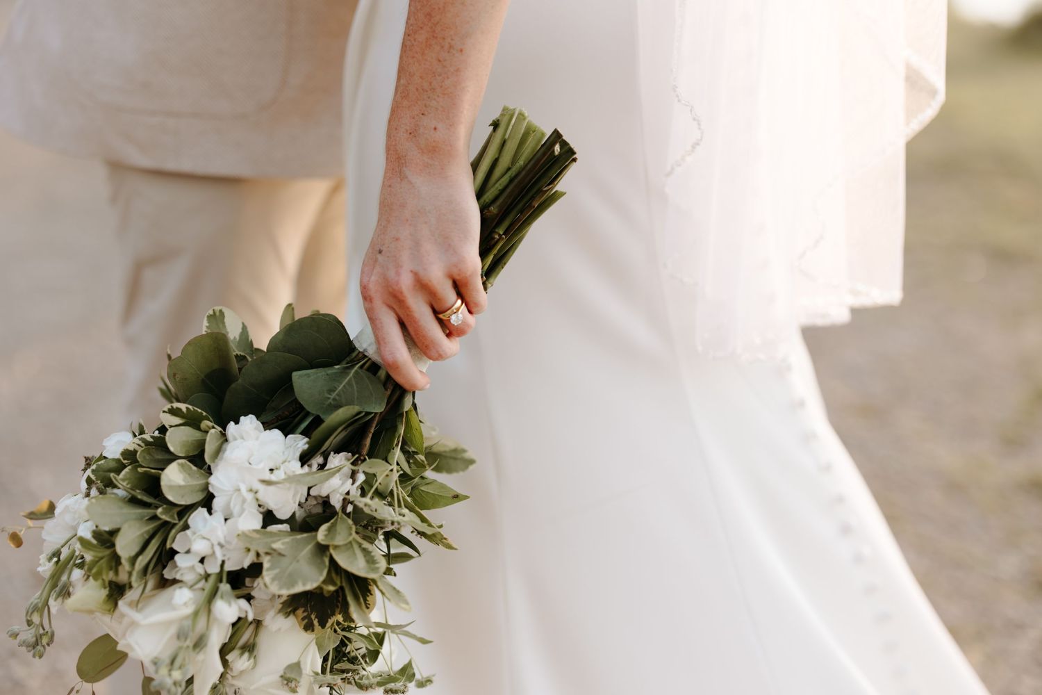 wedding photographer, couples photographer, elopement photos, bride and groom photos,