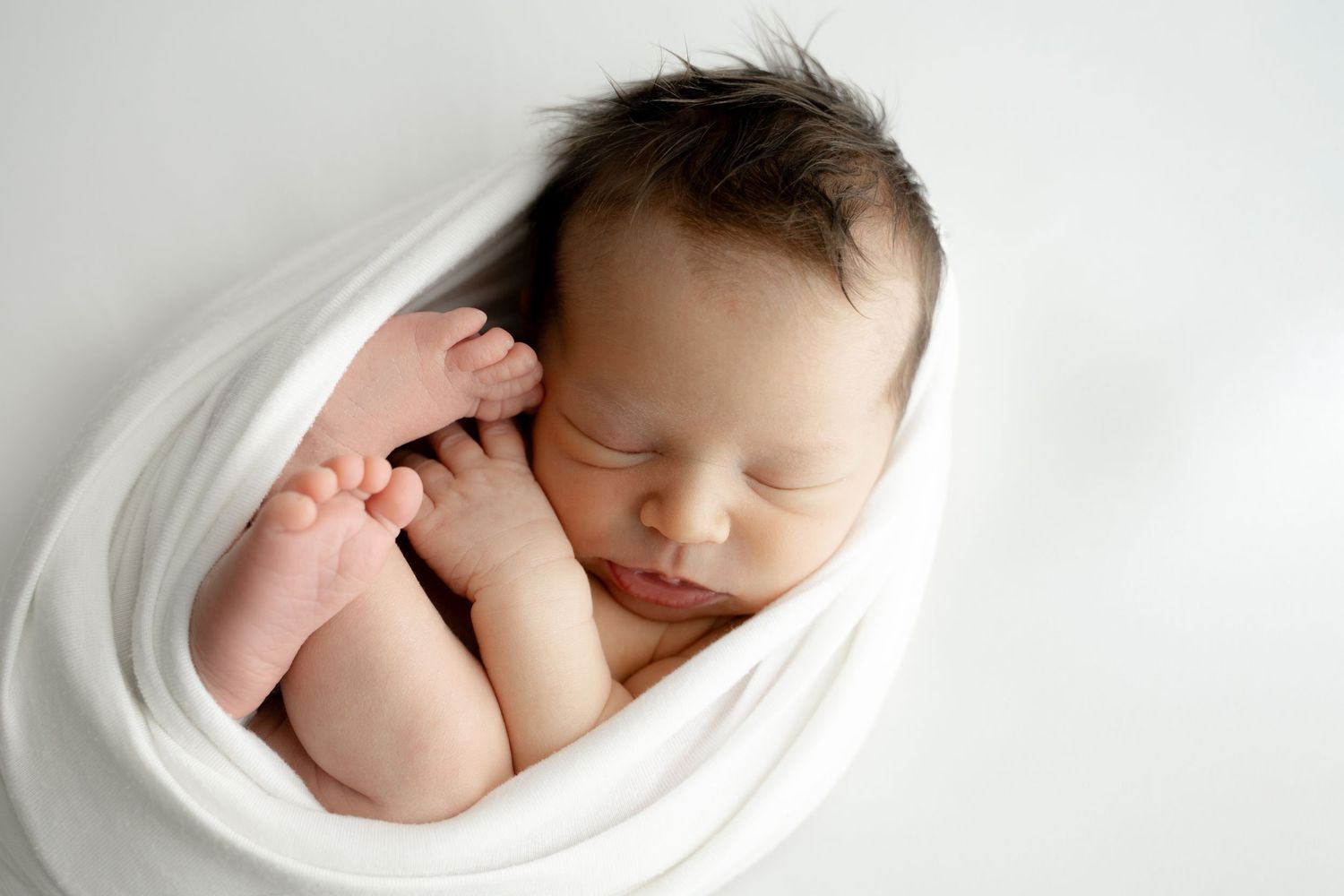 newborn, servizio fotografico newborn, eccomi, neonato, fotografo di neonati, varese, como, ticino, fotografo di famiglia