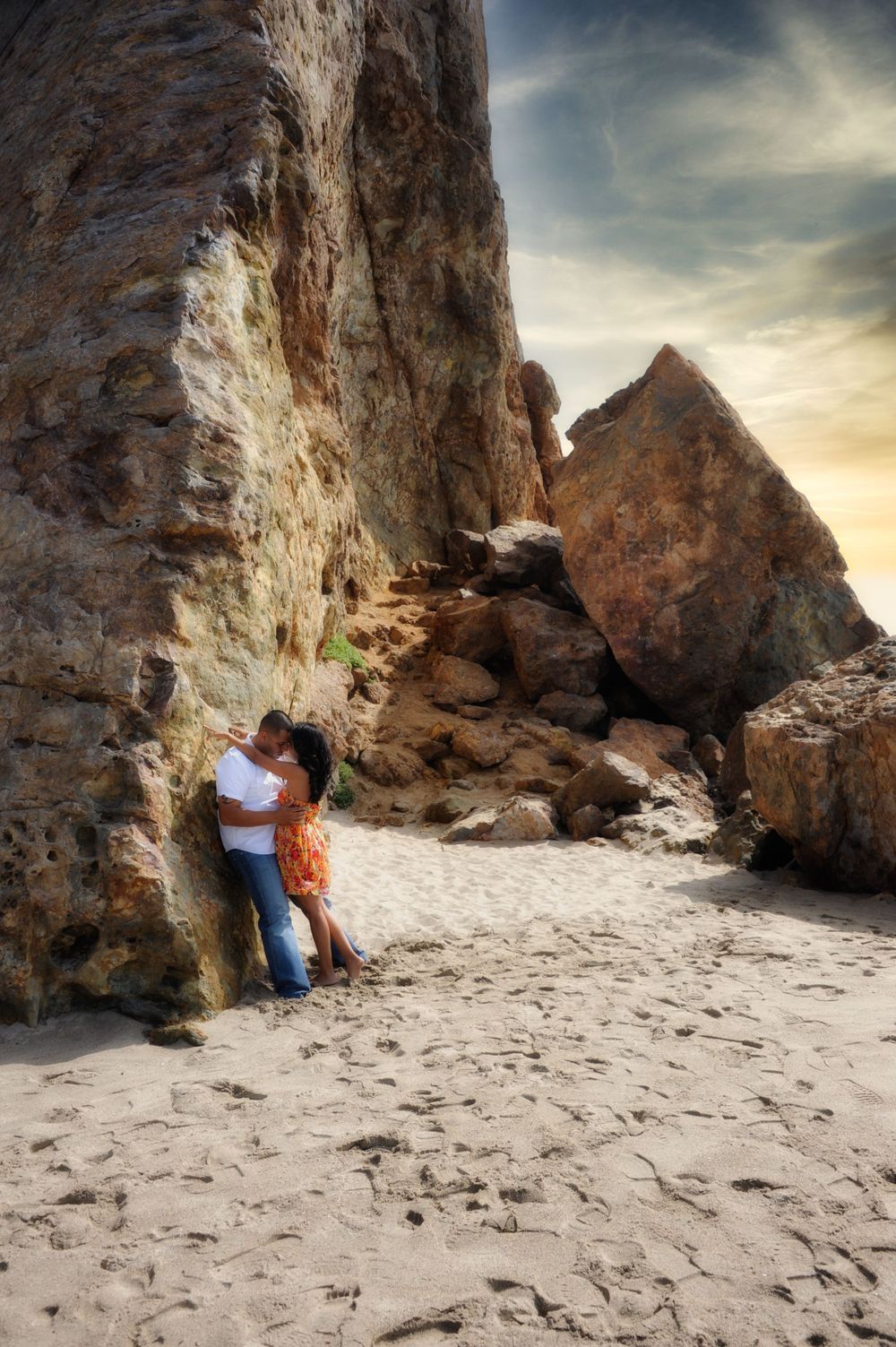 Engagement photography in Malibu CA.  Photography out of  Ventura County CA, Thousand Oaks, Westlake Village, Simi Valley, Agoura.