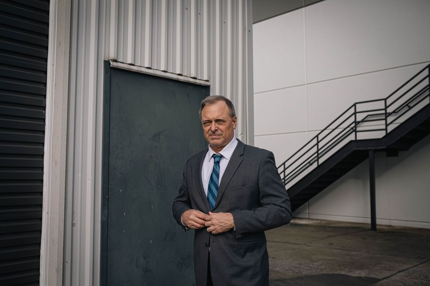 Barry W. Levy - photo by Helenna Santos Photography - Detective 2