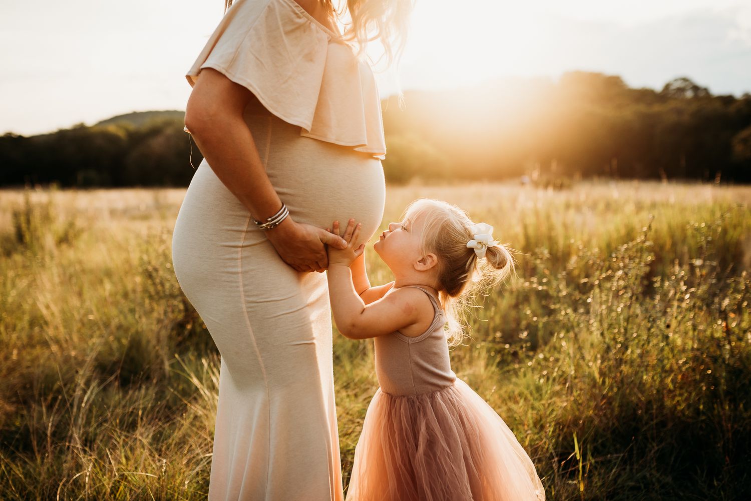 sunset family lifestyle photoshoot session san antonio maternity