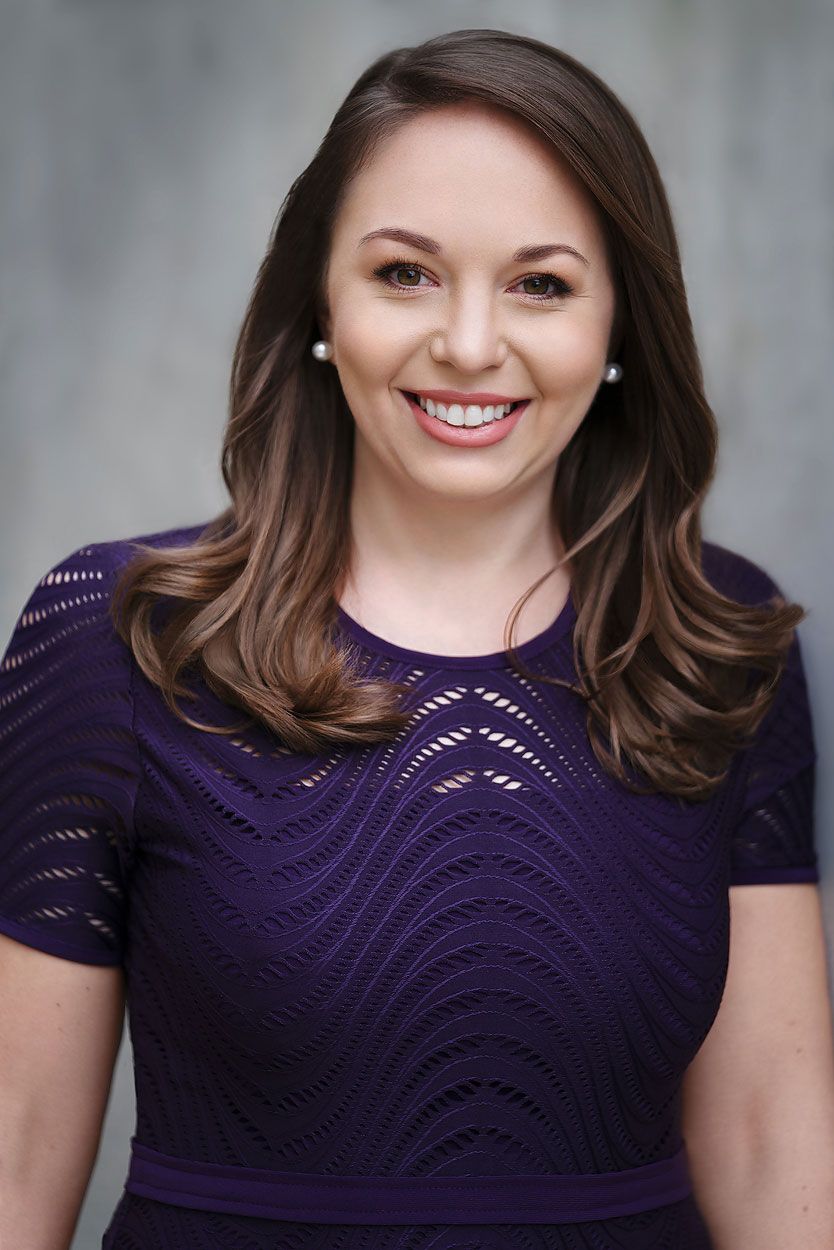 Headshot photo of a woman in Seattle