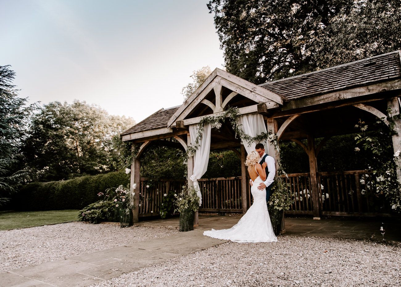 Wedding couple at estate house