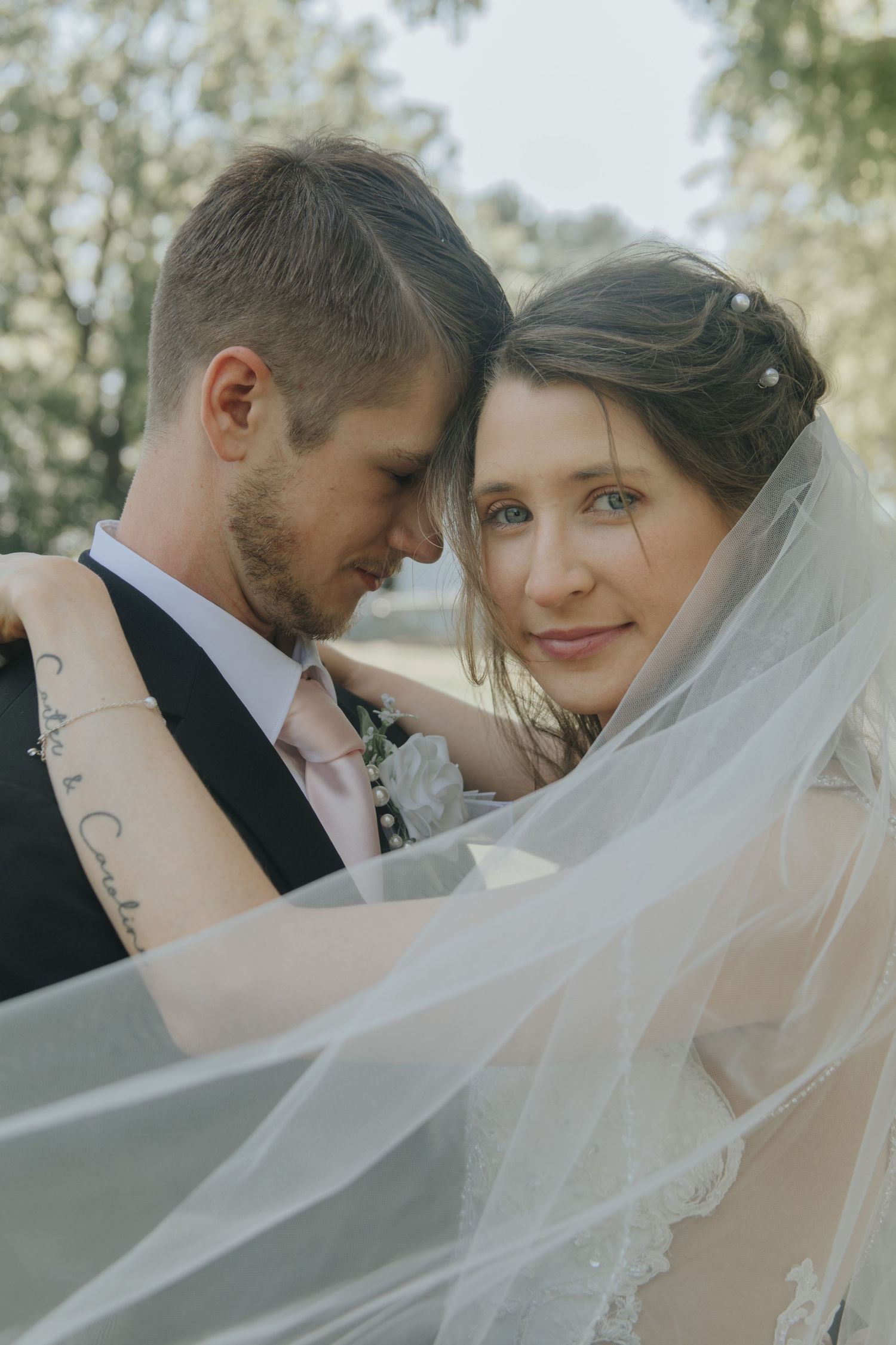 Pennsylvania, elopement photographer Central PA, small wedding photographer Central PA, documentary wedding photography Central PA, romantic