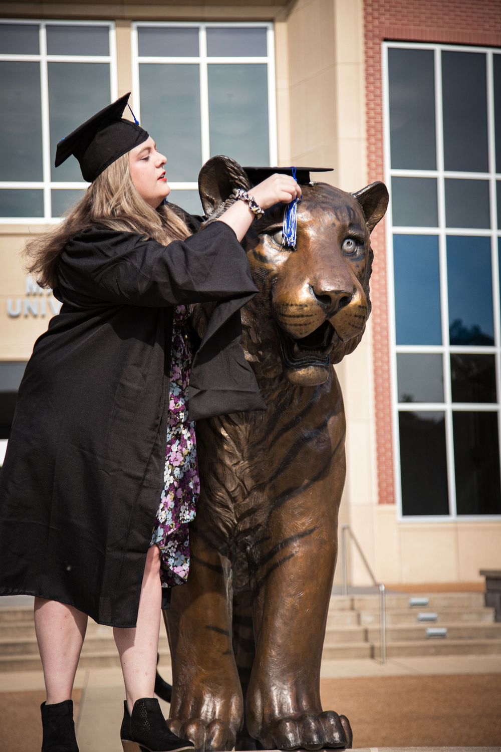Professional senior photos in Memphis, TN that highlight confidence and individuality.