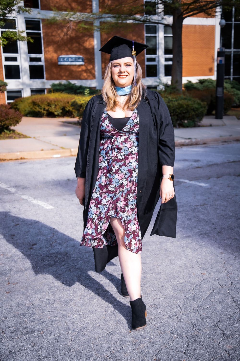 Professional senior photos in Memphis, TN that highlight confidence and individuality.