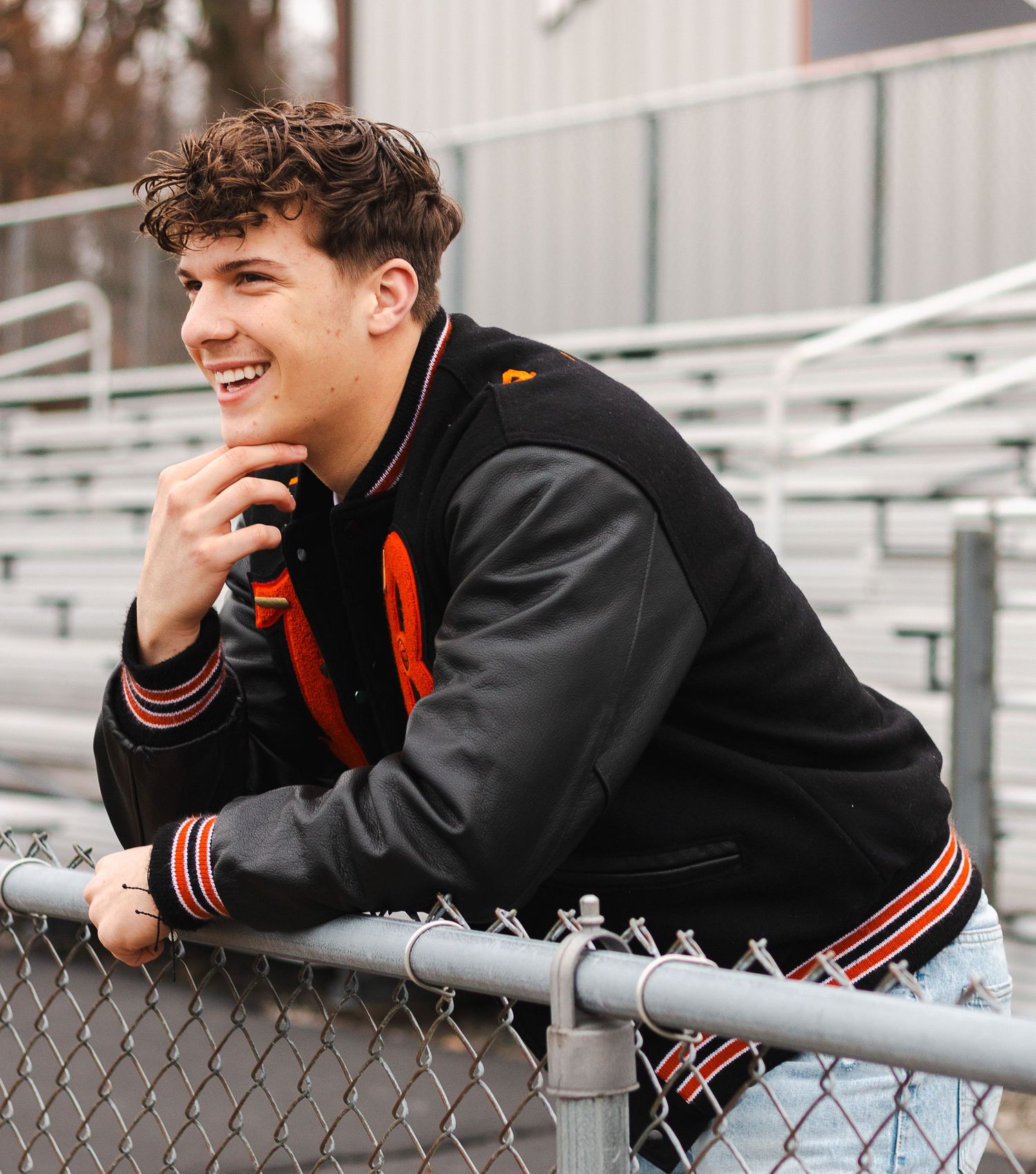 how to pose senior guys youngstown ohio senior photoshoot guys poses